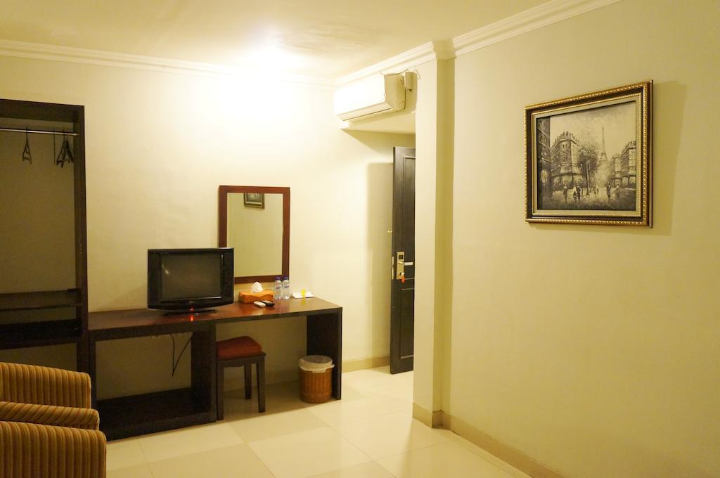 Feodora Airport Hotel Palembang Habitación foto
