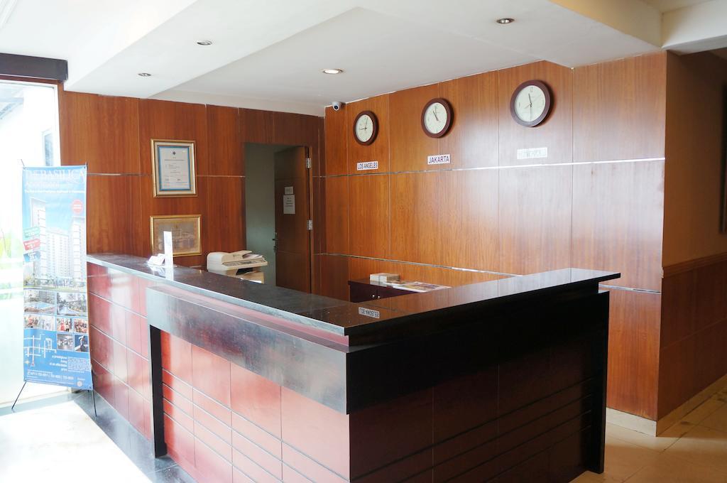 Feodora Airport Hotel Palembang Exterior foto